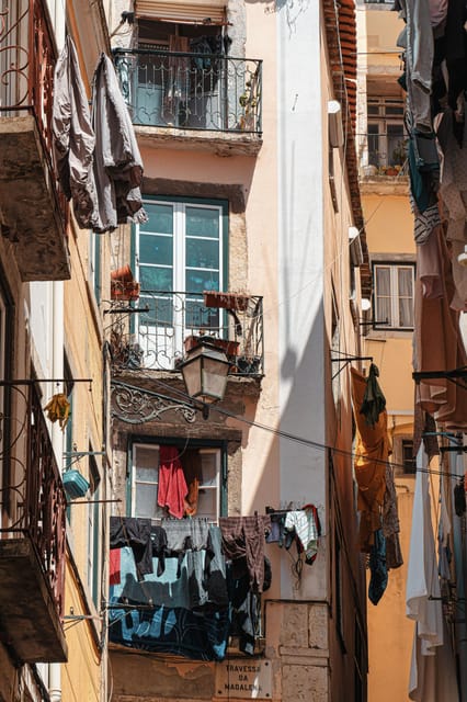 Lisbon: 2-Day Magical-Mystery-Walkingtour for Photographer - FAQ