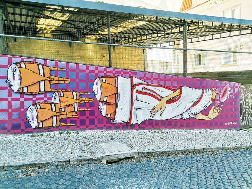 Lisbon: 2-Hour Street Art Photo Tour - Inclusions and Exclusions