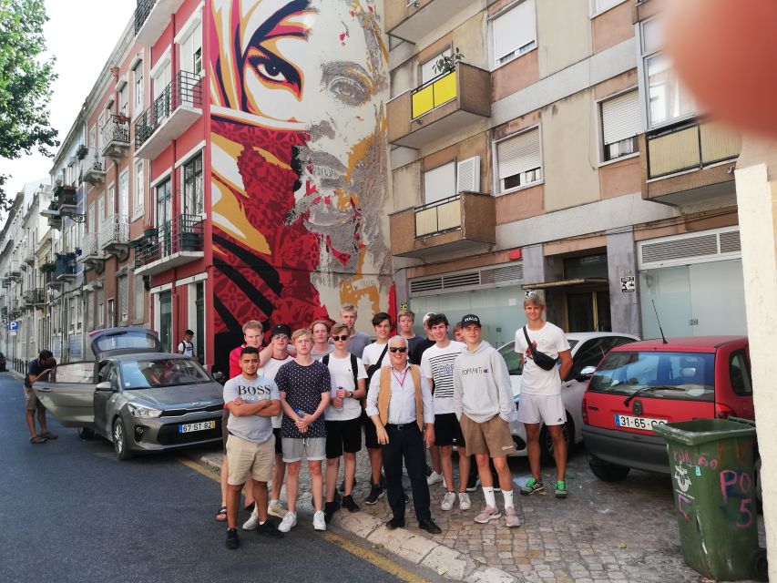Lisbon: 2-Hour Street Art Photo Tour - Booking and Cancellation