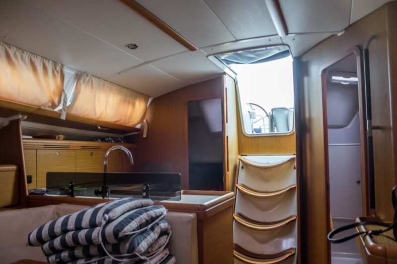 Lisbon 2-Hour Tagus River Sailing Cruise - FAQ
