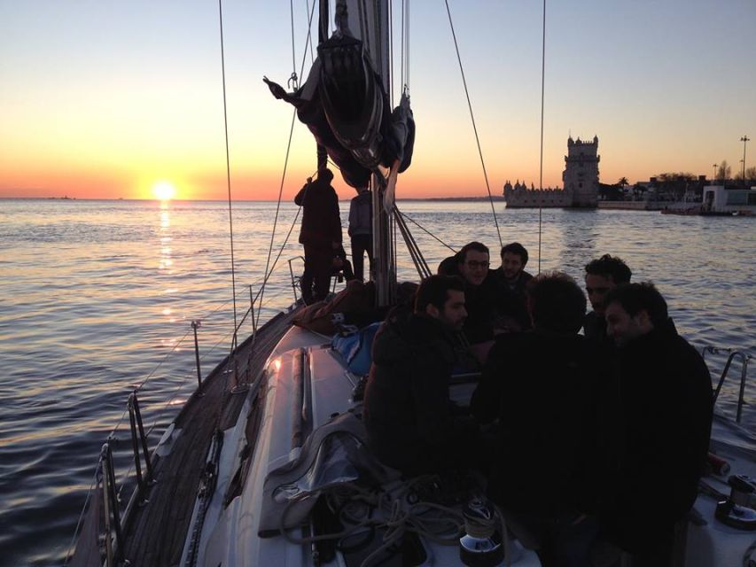 Lisbon 2H Private Tour by SAILBOAT / SAIL or POWER CATAMARAN - Pricing and Availability
