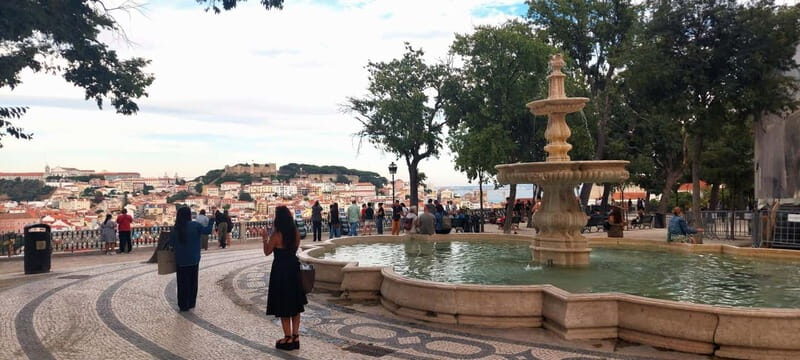 Lisbon: 3 Elevators in the Morning or at Sunset - Key Points