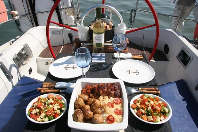 Lisbon: 3-Hour Sail and Dine Sunset Boat Tour - Practical Tips for Travelers