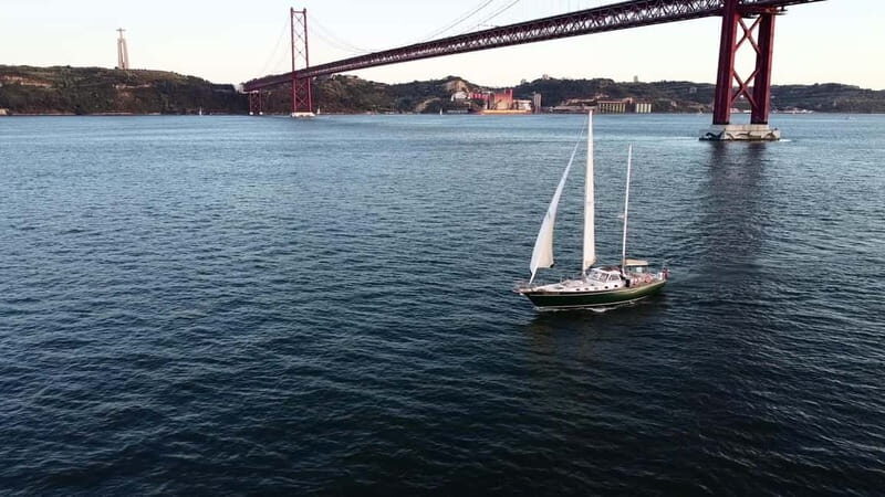 Lisbon: 3-Hour Sailing Tour with Swim and Drinks - Key Points