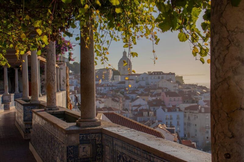 Lisbon: 3h tour in German to all viewpoints with local guide - Transportation and Timing: What You Need to Know