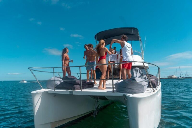 Lisbon: 4h Private Luxury Catamaran Tour with Welcome Drink - Why This Catamaran Tour Offers More Than Just a Boat Ride