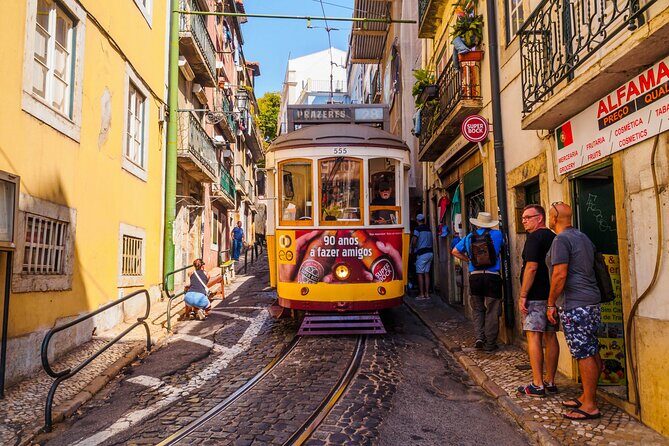 Lisbon Airport (LIS) Private Transfer to Lisbon City/Hotels - Practical Tips for Travelers