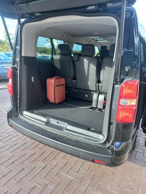Lisbon: Airport Transfer With Private Driver - Pricing and Duration Details