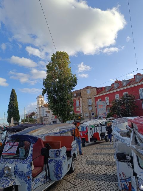 Lisbon: Alfama Old Town Tuk Tuk Tour - FAQs