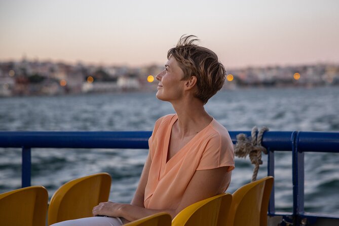 Lisbon: Alfama Walking Tour + Tagus River Cruise - Accessibility and Transportation Options