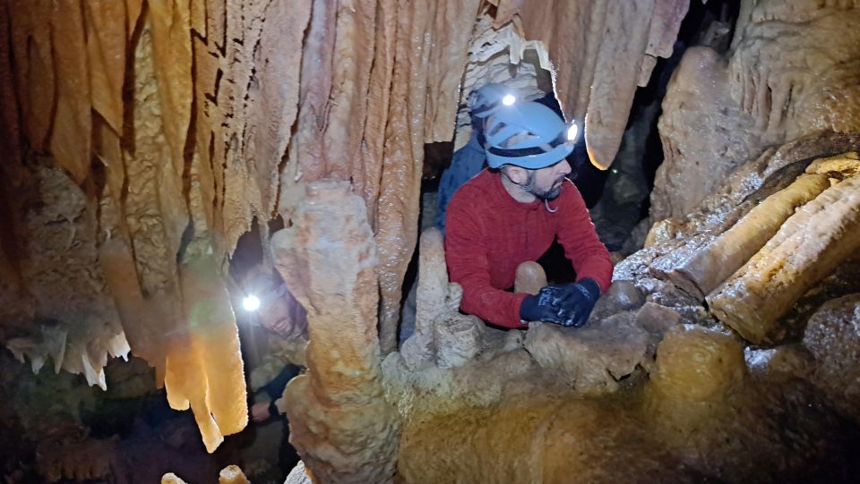 Lisbon: Arrábida Natural Park Cave Tour With Guide - Preparing for the Tour