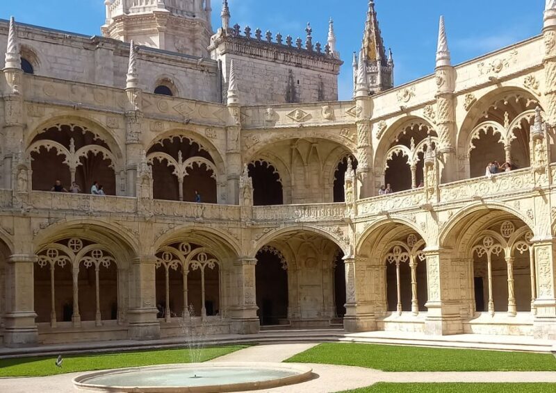 Lisbon: Belem Tour & Jeronimos Monastery Skip-the-Line Entry - Breaking Down the Itinerary: What You’ll Actually Experience