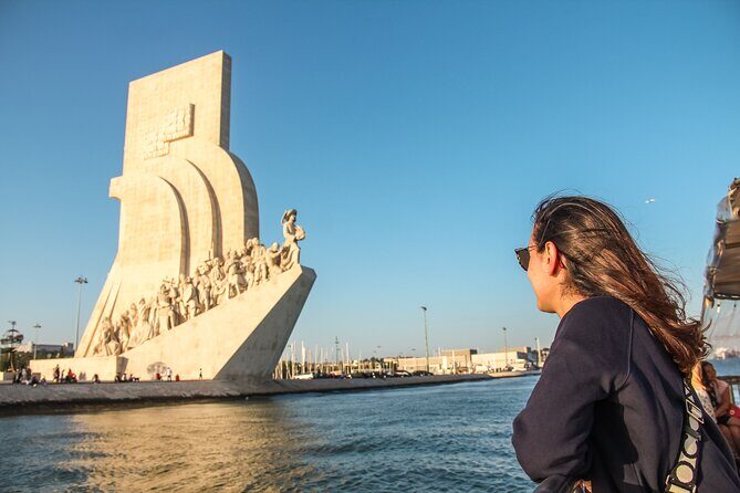 Lisbon Booze Cruise with Live DJ and Open Bar - Who Should Book This Experience?