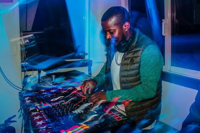 Lisbon Booze Cruise with Live DJ and Open Bar - The Sum Up: Is It Worth It?