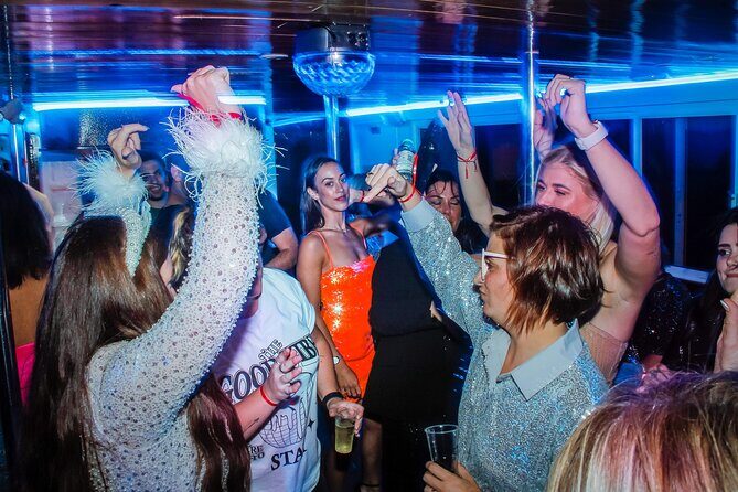 Lisbon Booze Cruise with Live DJ and Open Bar - FAQ