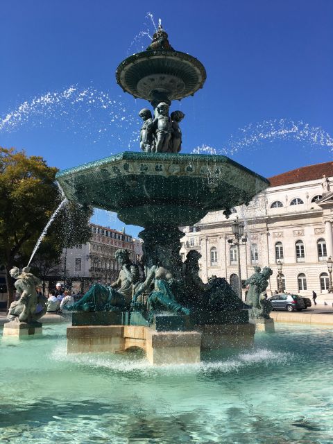 Lisbon: Chiado the Bohemian Walking Tour Downhill to Baixa - Key Points