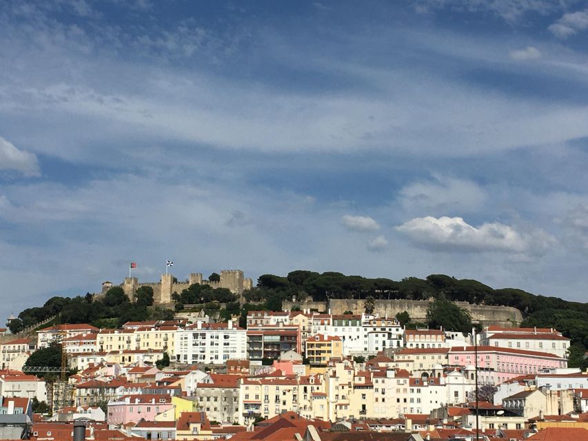 Lisbon: Chiado the Bohemian Walking Tour Downhill to Baixa - Itinerary Highlights