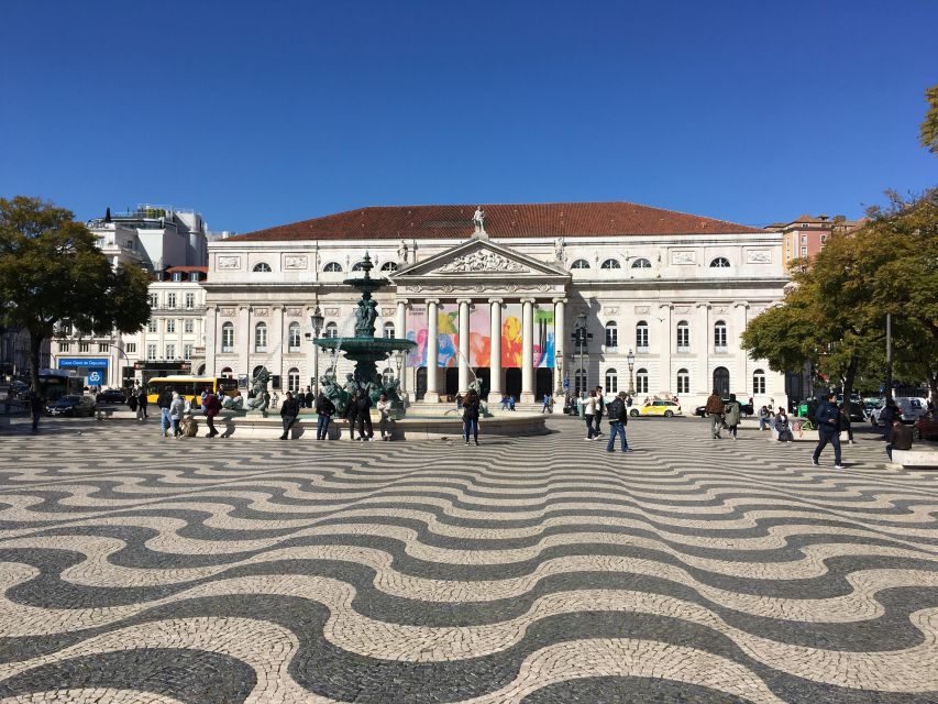 Lisbon: Chiado the Bohemian Walking Tour Downhill to Baixa - Booking and Cancellation Policy