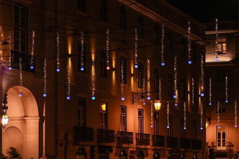 Lisbon: Christmas Flexible Walking Tour - Why This Tour Offers Good Value