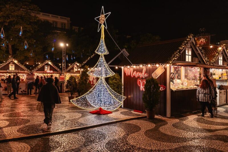 Lisbon: Christmas Flexible Walking Tour - The Sum Up