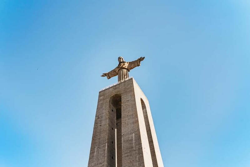 Lisbon City Half Day Private Guided Tour: Iconic Attractions - Exploring Lisbon in Style and Substance