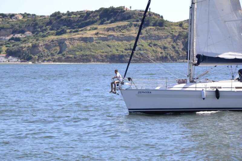 Lisbon: Day and Sunset Tour on the Tagus River - What to Expect: Comfort, Snacks, and Views