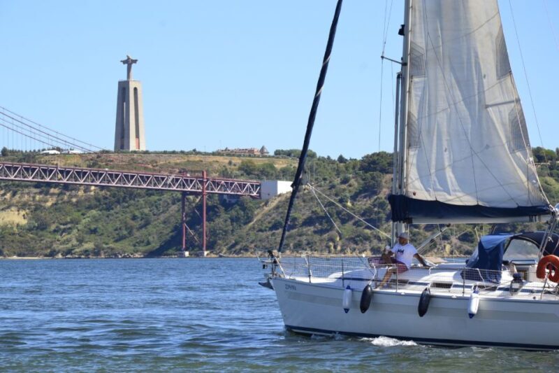 Lisbon: Day and Sunset Tour on the Tagus River - FAQ