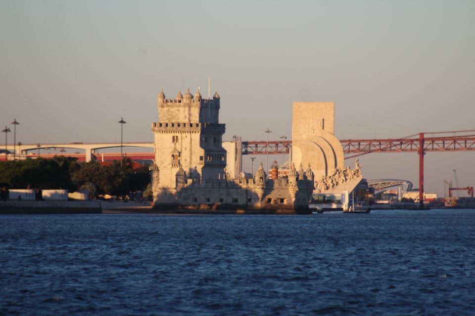 Lisbon: Daylight or Sunset on a Vintage Sailboat - Sightseeing of Lisbons Landmarks