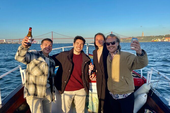 Lisbon Daytime & Sunset Tradicional Boat Tour Sightseeing Cruise - Key Points