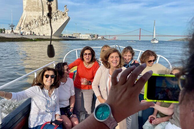 Lisbon Daytime & Sunset Tradicional Boat Tour Sightseeing Cruise - FAQ