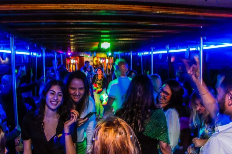 Lisbon: Disco Night Cruise with DJ and Open Bar - The Social and Cultural Experience