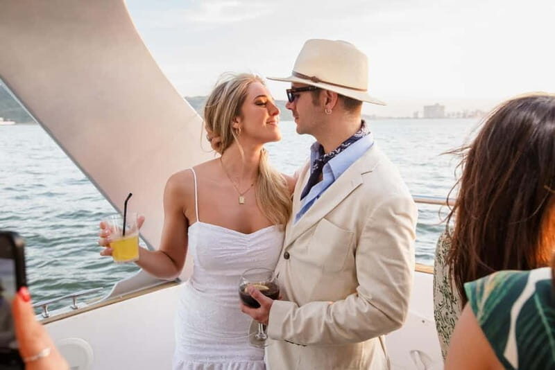 Lisbon: DJ Party on a Luxe Boat, Open Bar, Snacks, at Sunset - Potential Drawbacks