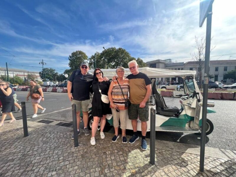 Lisbon Downtown & Belém: Private tour on a Tuk-tuk - Key Points