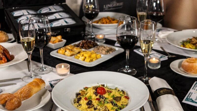 Lisbon: Erotic Cabaret Show and Dinner - Who Will Love This Experience?