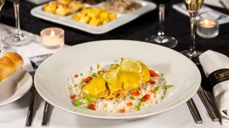 Lisbon: Erotic Cabaret Show and Dinner - FAQs