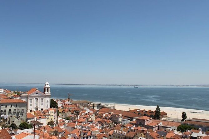 Lisbon Essential - Private Walking Tour - Detailed Review of the Tour