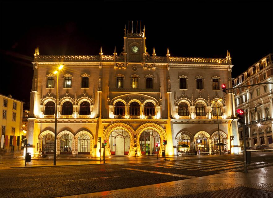 Lisbon: Evening City Tour With Dinner and Live Fado Show - Included Amenities