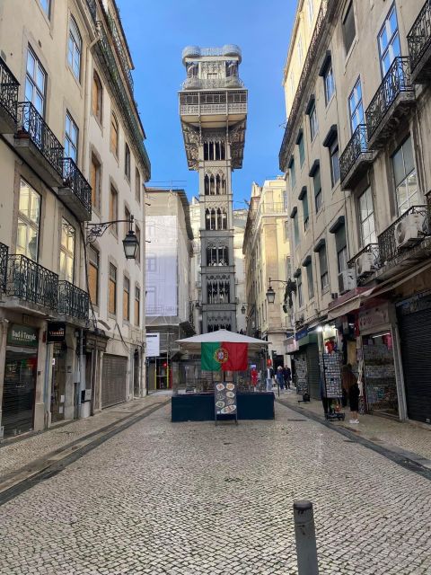 LISBON : Explore Old Town Alfama by Electric Tuk Tuk . - FAQ