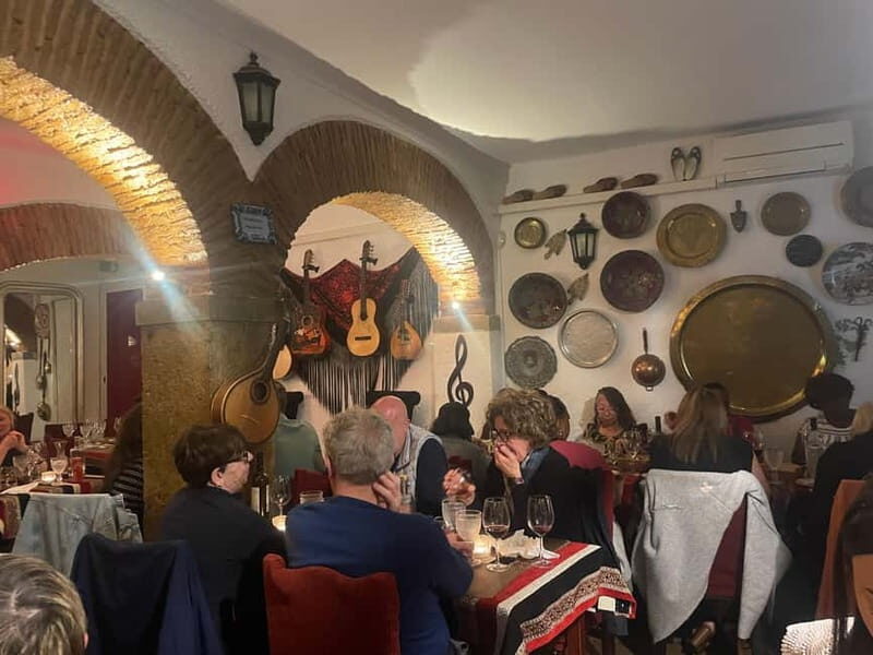 Lisbon: Fado Dinner Show with Traditional Portuguese Cuisine - Key Points