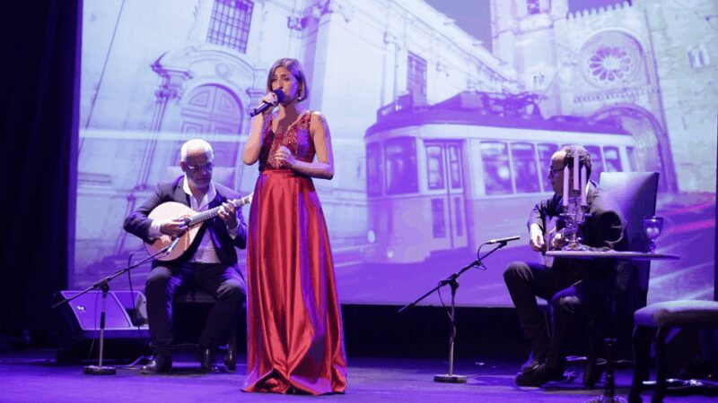 Lisbon: Fado in Chiado Live Show - Who Will Love This Experience?