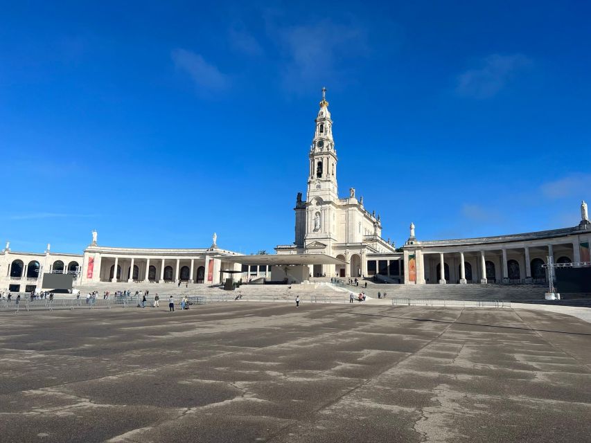 Lisbon: Fatima, Aljustrel, Nazare, and Obidos All Day Trip - Discovering Aljustrels Historic Roots