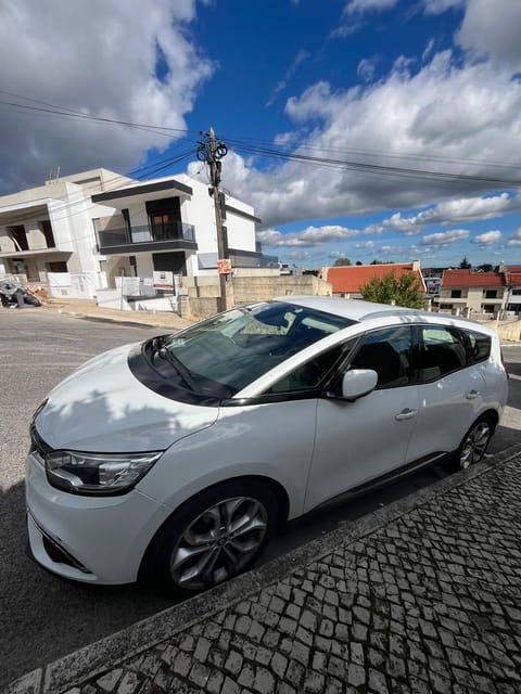 Lisbon: Fátima Day Tour with Private Car - FAQ