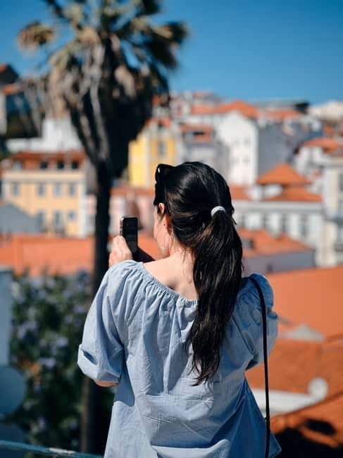 Lisbon: From East to West Private Tour in a Tuk Tuk - What’s Included and What’s Not