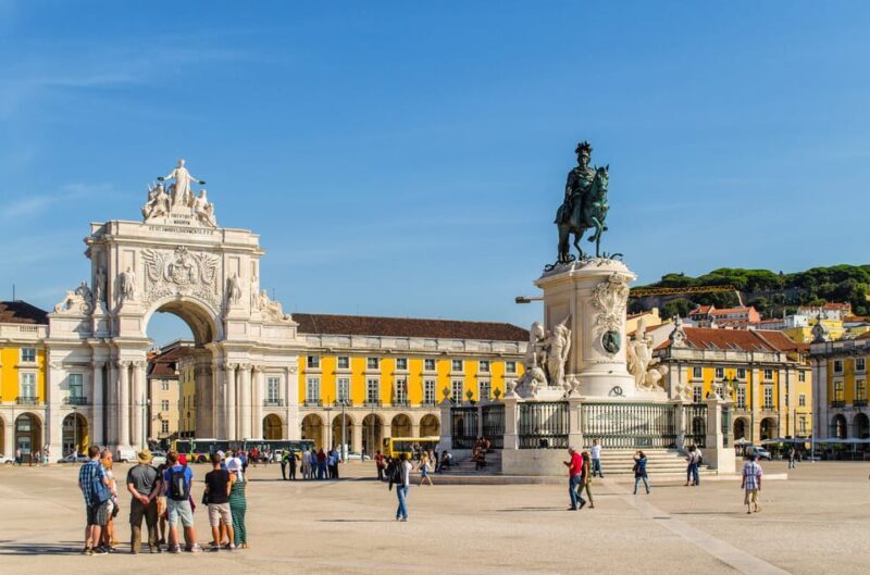 LISBON GRAND EXPERIENCE Tuktuk Tour in German - The Practicalities: What You Need to Know