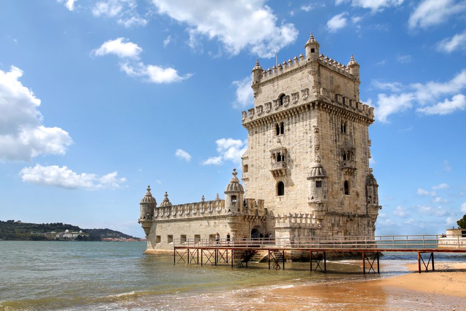 Lisbon: Guided Tour of Historic Belém by Electric Bike - Explore Belém