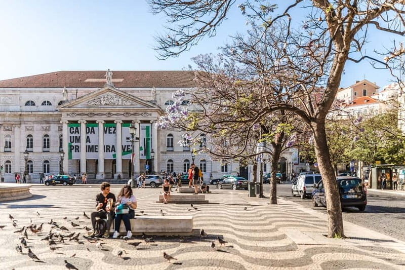 Lisbon: Highlights and Hidden Gems Private Tour with a Local - FAQ