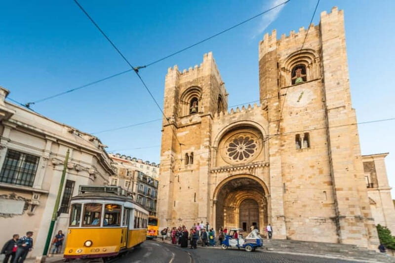 Lisbon Highlights Tuk Tuk Tour  Historic & Scenic Guide - Key Points