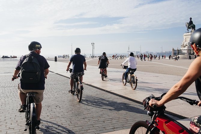 Lisbon Hills Electric Bike Guided Tour - Meeting and Pickup