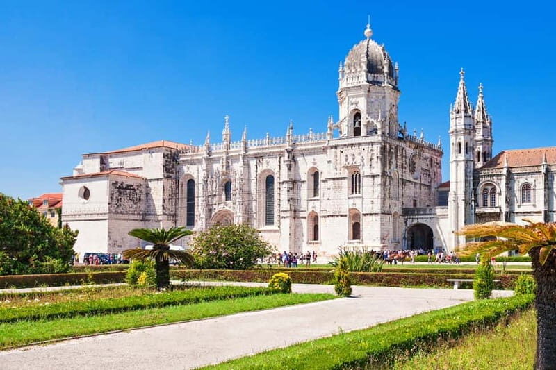 Lisbon: Historic City Tour by Tuk-Tuk - The Experience: What You’ll Actually Do