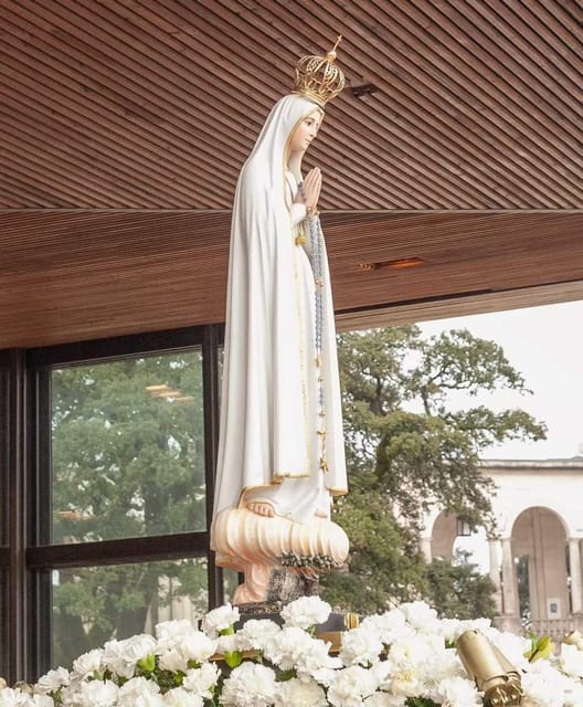Lisbon: Holy Miracle Church Santarem & Fatima Private Tour - The Personal Touch: Why a Private Tour Matters